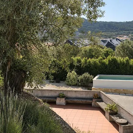 Сasa de vacaciones Casal De São José - Peaceful Near Mafra&lisbon - Garden, Space&comfort *