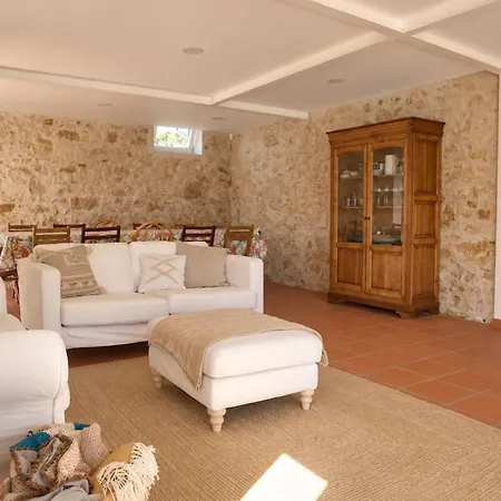 Casal de São José - Peaceful Country House near Mafra&Lisbon - Garden, Space&Comfort Casa de Férias